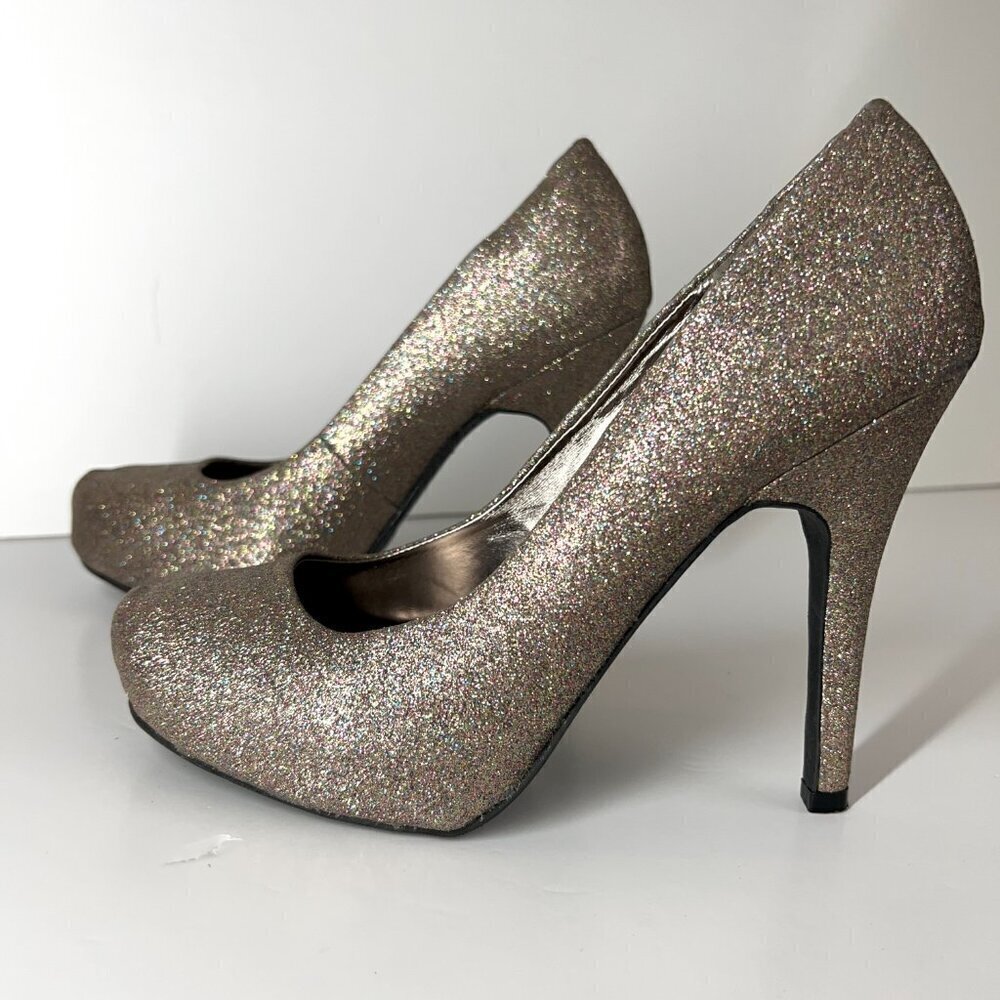 Le Chateau Champagne Gold Multicolor Glitter Platform‎ Rounded Toe 5" Heels Sz 8